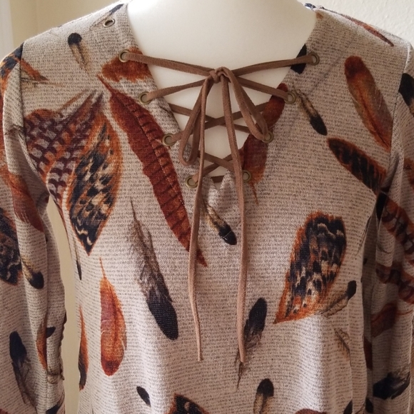 NWOT Lilypad brand top size small - Picture 2 of 3